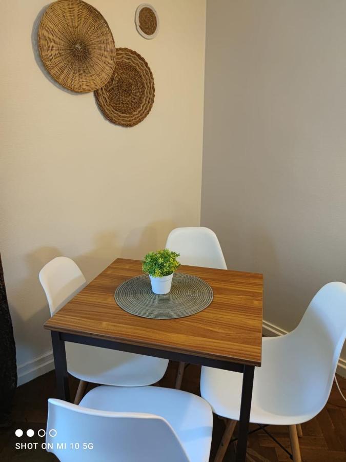 Appartement Tres Bien Place Chateauroux Bagian luar foto